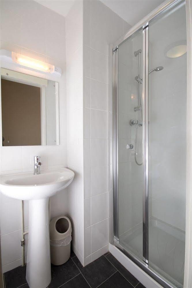 Travelrest Centre Seafront Hotel Bournemouth Bagian luar foto